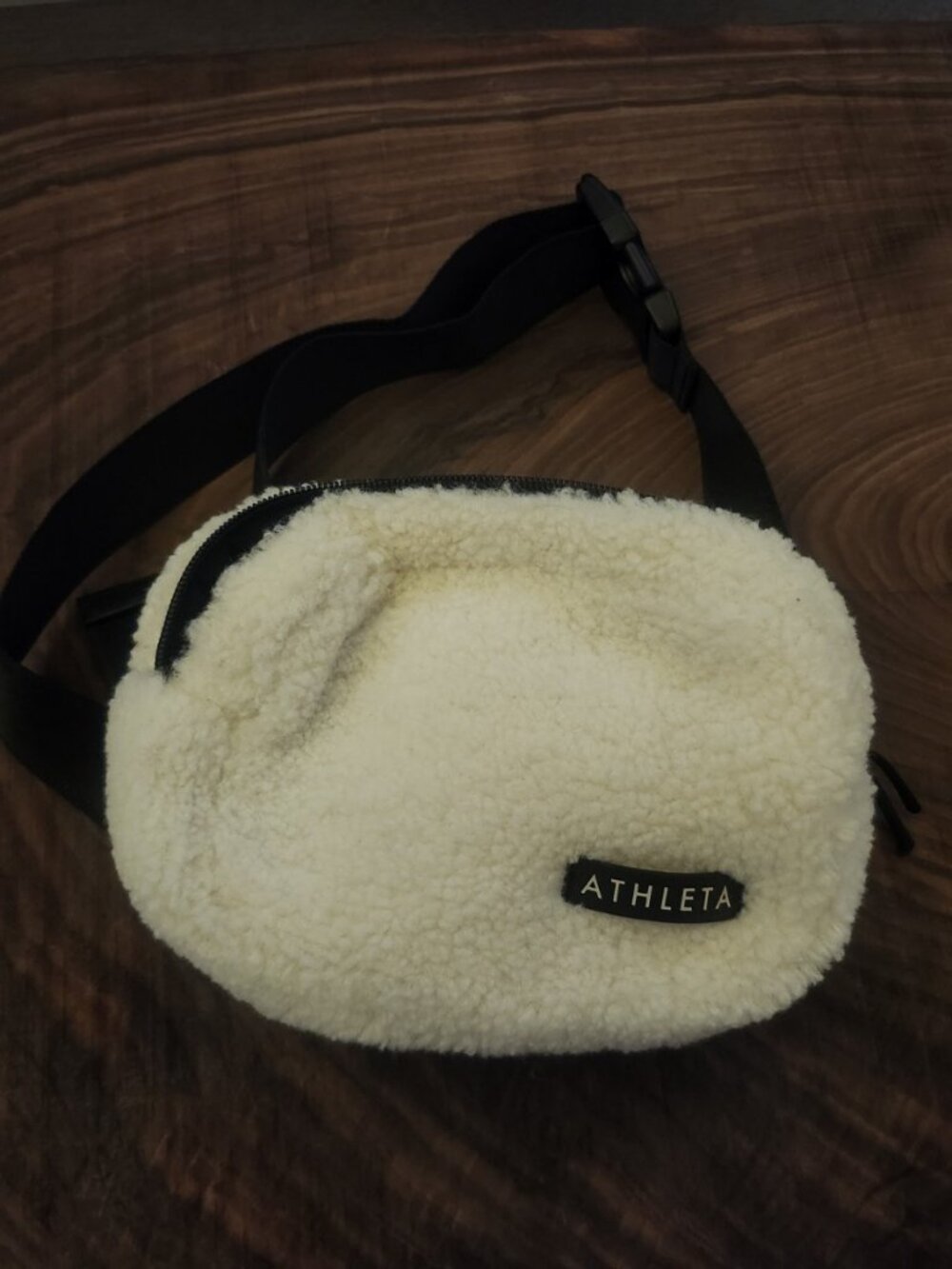 Athleta All About Sterling Sherpa Belt Bag Fanny Pack Waist Bag Crossbody White